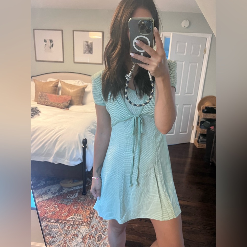Vintage 90s cottagecore green and white gingham mini dress